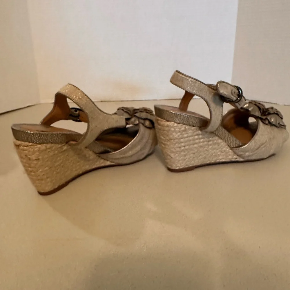 Nurture new size 6‎ platform wedge heel sandal